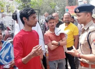 गैस के लिए हाहाकार! कानपुर में एजेंसियों पर भीड़, पुलिस ने संभाली स्थिति