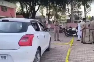 पुलिस कस्टडी में युवती को मारी गोली, सीएचसी में घात लगाकर बैठे थे सगे भाई