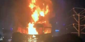 जाजमऊ फ्लाईओवर पर धधका ट्रक, 100 मीटर तक आग का गोला बन दौड़ा
