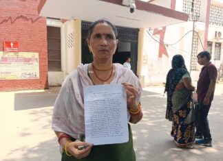 कानपुर में शराबियों का आतंक: महिलाओं ने DM से लगाई गुहार, ठेका बंद कराने की मांग तेज