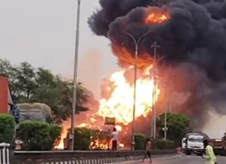 Kaushambi News: कौशांबी में LPG टैंकर ब्लास्ट से मचा हड़कंप, कोखराज टोल प्लाजा पर भीषण हादसा; 10 झुलसे, 5 की हालत गंभीर
