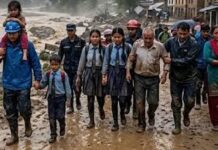 नेपाल में बाढ़ आ रही है, भागो की एक आवाज ने बचाई 370 से ज्यादा जिंदगियां, अनजान शख्स बना फरिश्ता