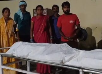 हाईवे पार कर रही महिला को बाइक ने मारी टक्कर, जिला अस्पताल में मौत सबटाइटल