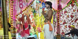 उकाथू में नवरात्रि पर राधा-कृष्ण की झांकी ने मोहा मन, भक्तों में दिखा भारी उत्साह