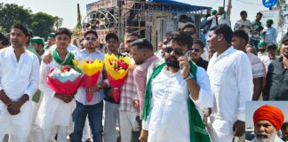 खागा में किसान यूनियन कार्यालय का उद्घाटन; असोथर महापंचायत में सरकार पर साधा निशाना